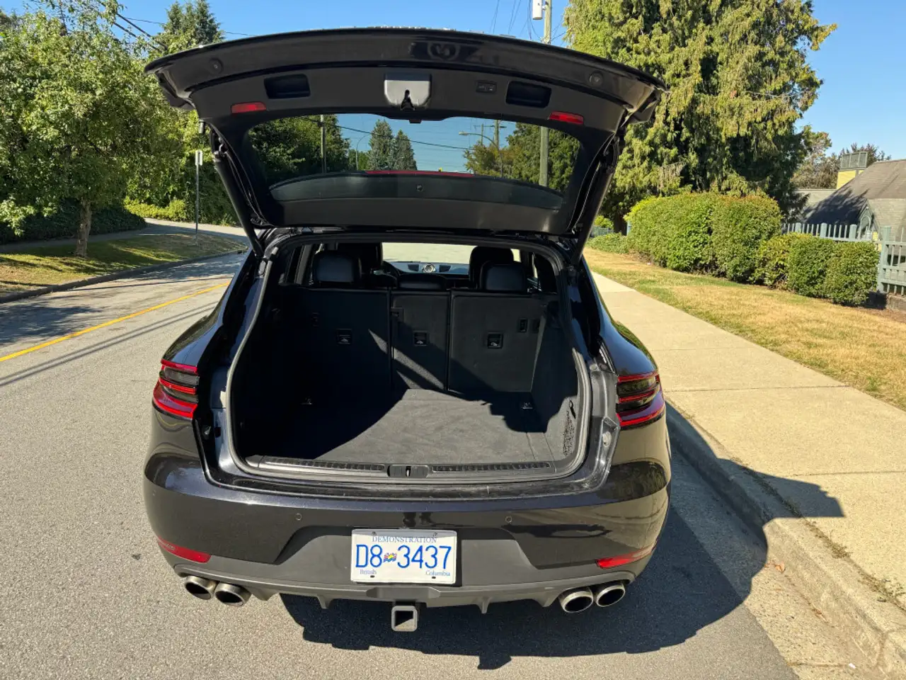 Porsche Macan снимка Porsche Macan