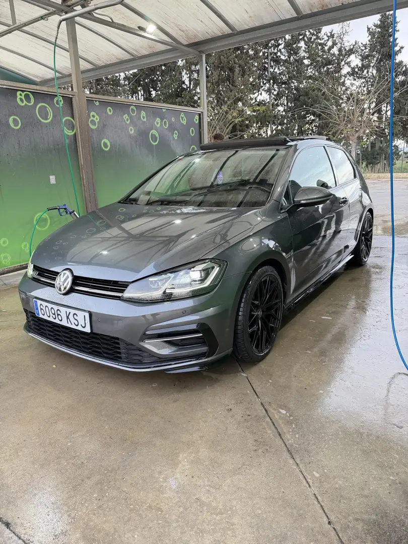 Volkswagen Golf 1.5 TSI Evo R-Line DSG7 110kW - 1