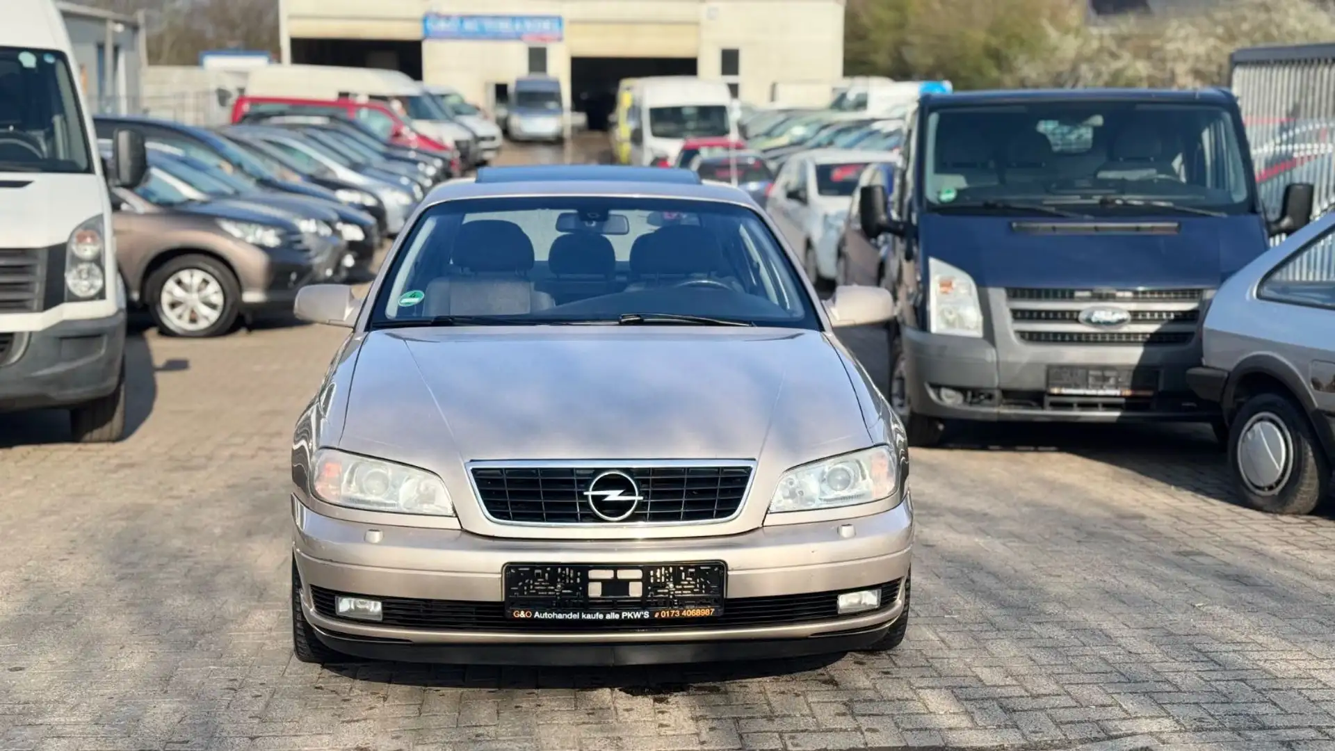 Opel Omega 3.2 V6 Edition*Automatik*Klima* Šedá - 2