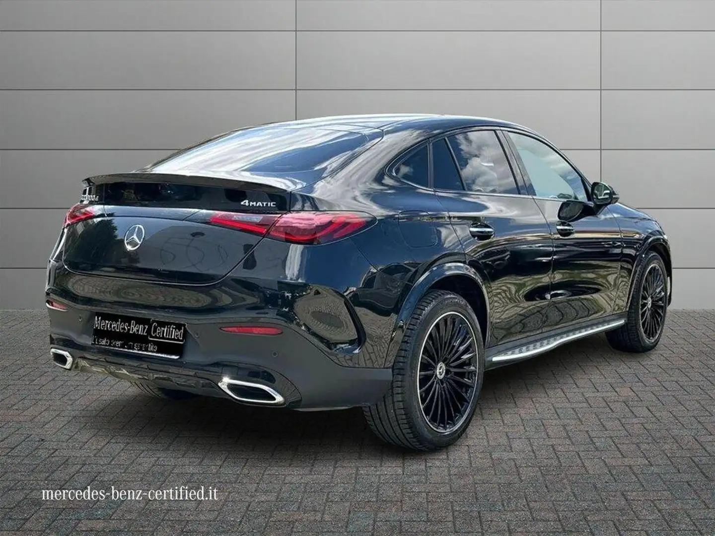 Mercedes-Benz GLC 300 GLC Coupe 300 d AMG Line Premium Plus 4matic auto Černá - 2