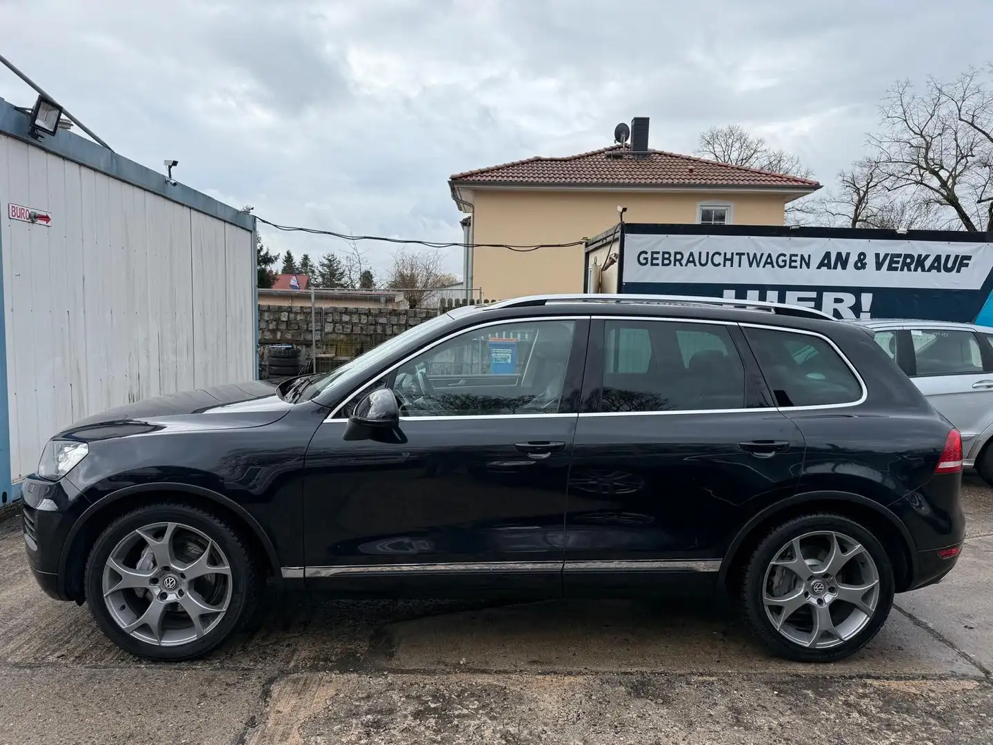 Volkswagen Touareg V6 TDI BMT*PANORAMA*TUV NEU*AHK*TOP* Schwarz - 2