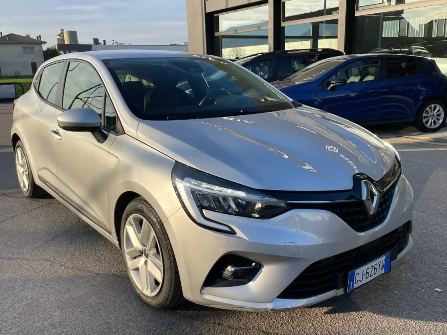 Renault Clio TCe 90 CV Business - PROMO Silber - 1