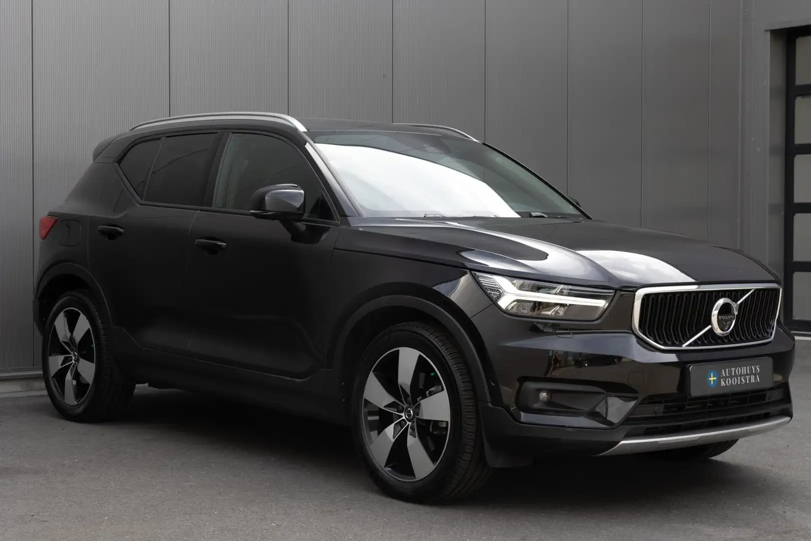 Volvo XC40 2.0 T5 AWD Inscription Panorama|Blis|Trekhaak| Noir - 2