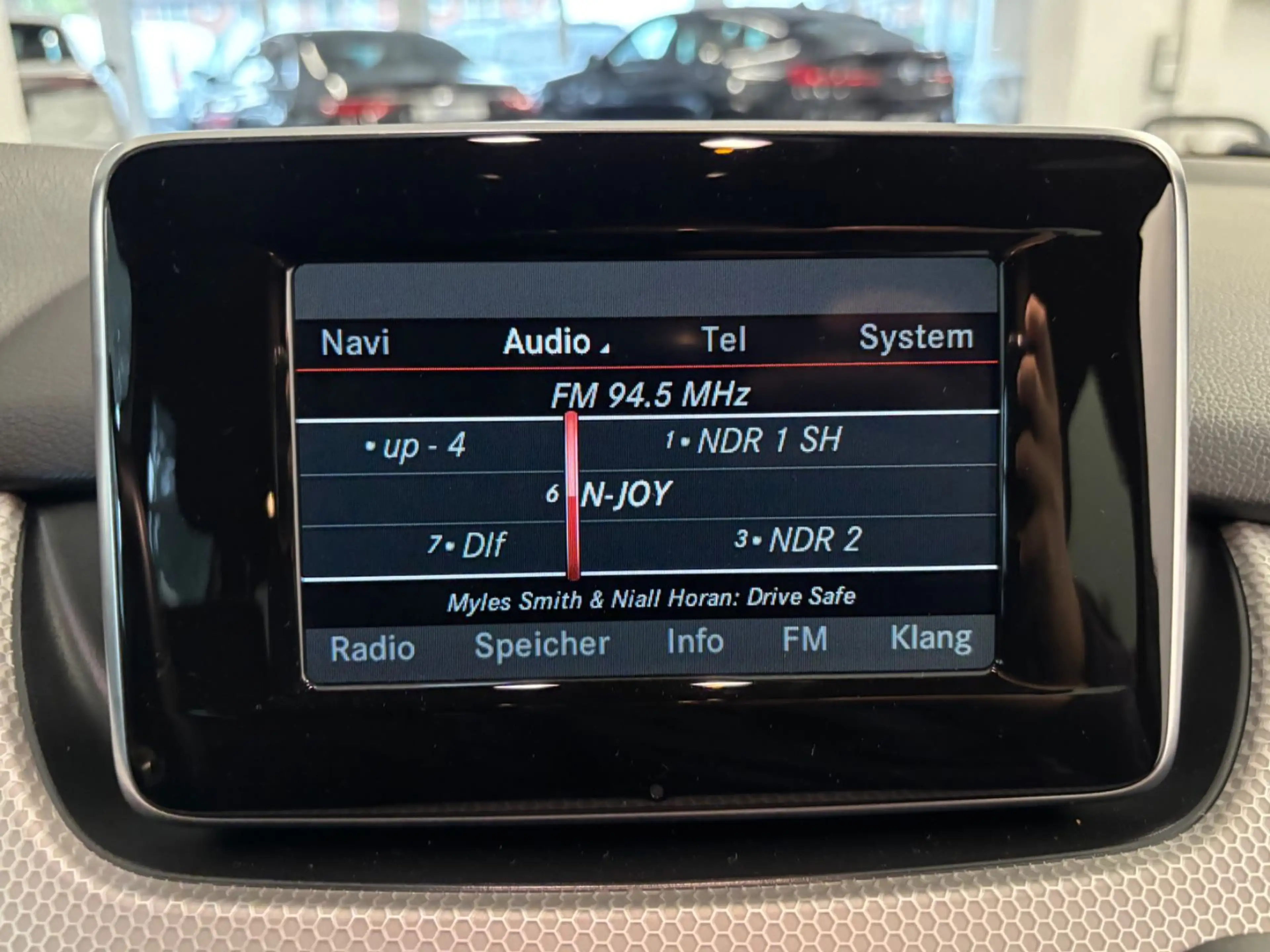 Mercedes-Benz B 180 CDI *Automatik *AHK *Neue Allwetterreifen — photo 14