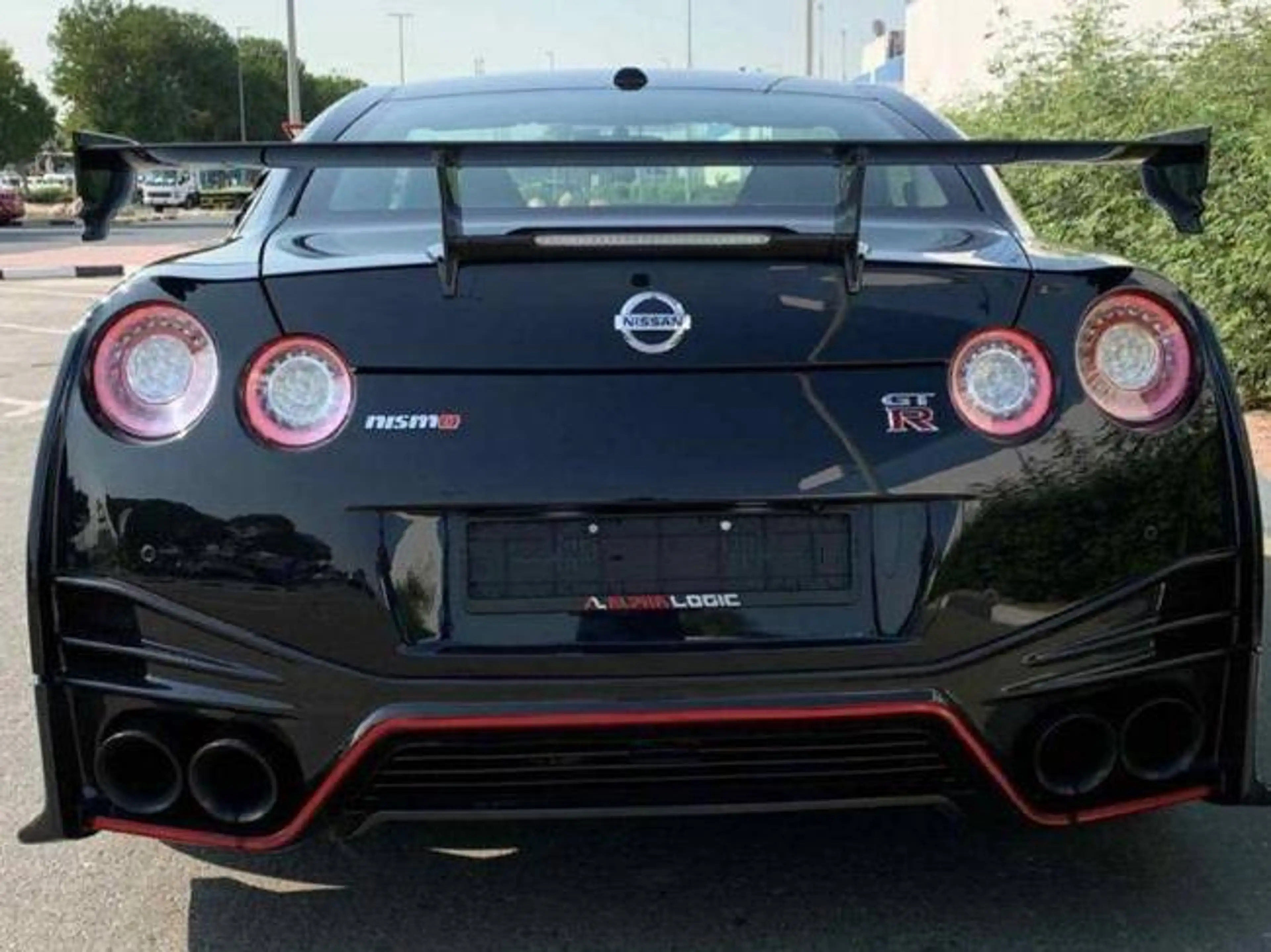 Nissan GT-R GT-R 3.8 Turbo V6 Nismo — photo 4