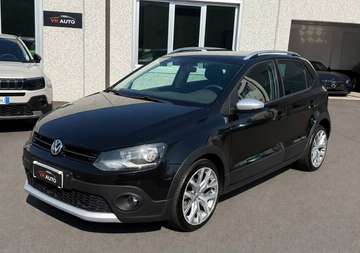 CROSS Neopatentati 5p 1.4 tdi Euro 6B  CARPLAY/SEDILI RISC.