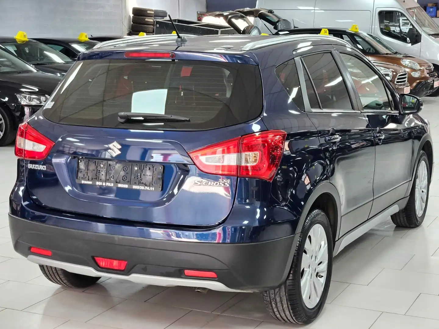 Suzuki SX4 S-Cross 1.0i Turbo CAMERA Clim Cruise Blue Gps Chauf Venti Blue - 2