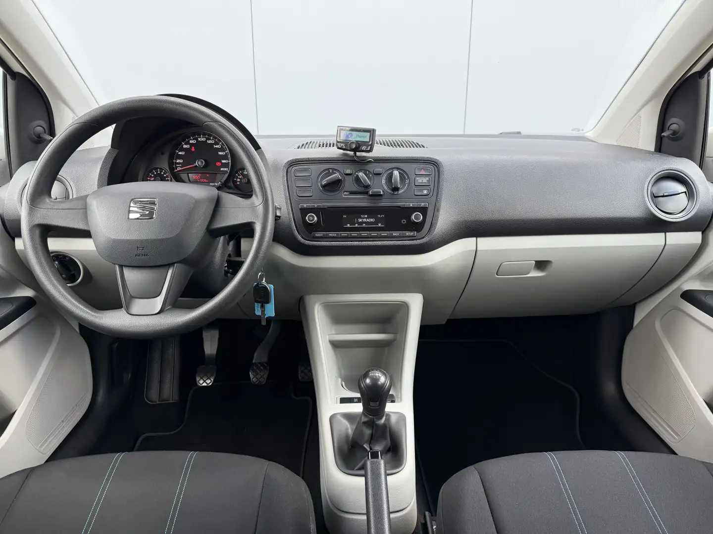 SEAT Mii 1.0 Sport Airco/5-deurs/Bluetooth. Wit - 2