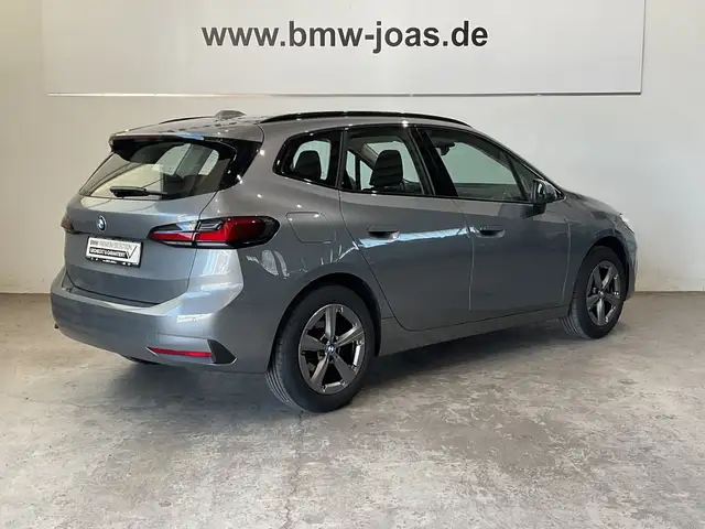 BMW 2 Series view 13