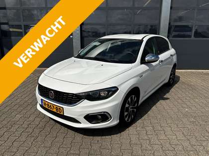 Fiat Tipo 1.4 95pk Mirror