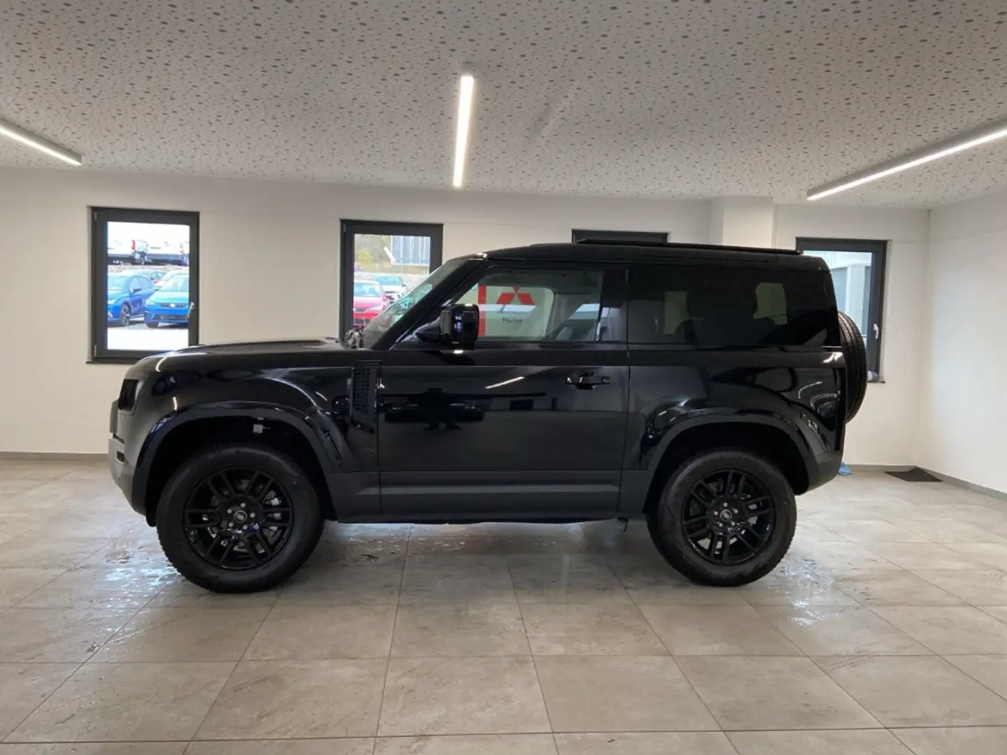 Land Rover Defender 90 D250 4WD AHK Adap.Temp. Kamera360 Schwarz - 2