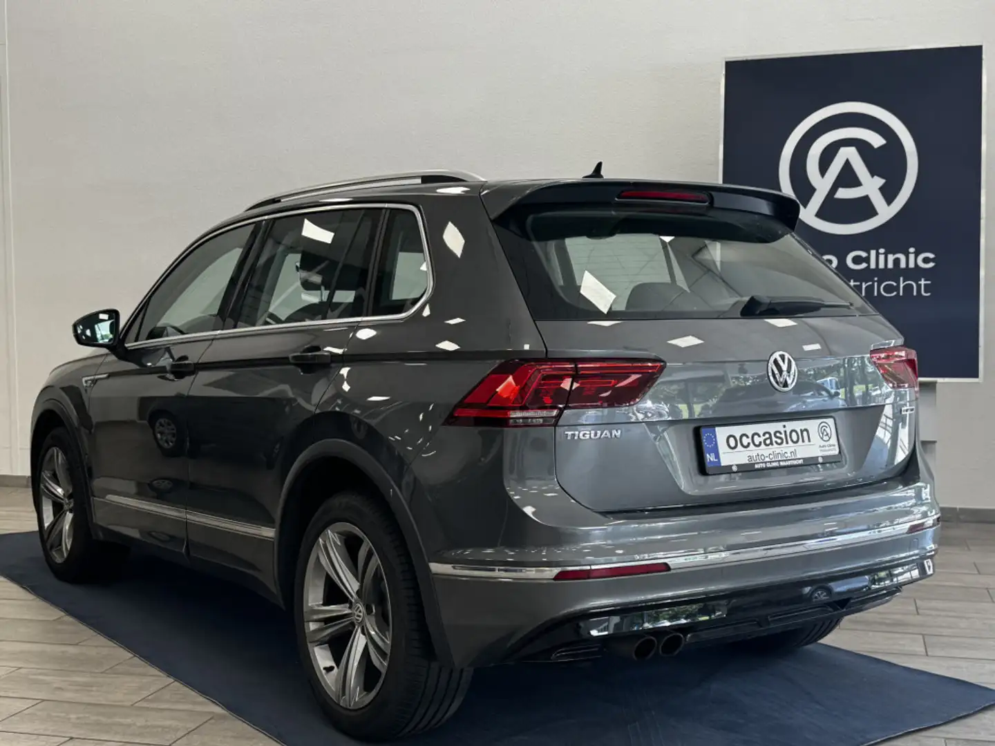 Volkswagen Tiguan 1.4 TSI ACT R-LINE | 12 MDN GARANTIE | FULL LED | Grijs - 2