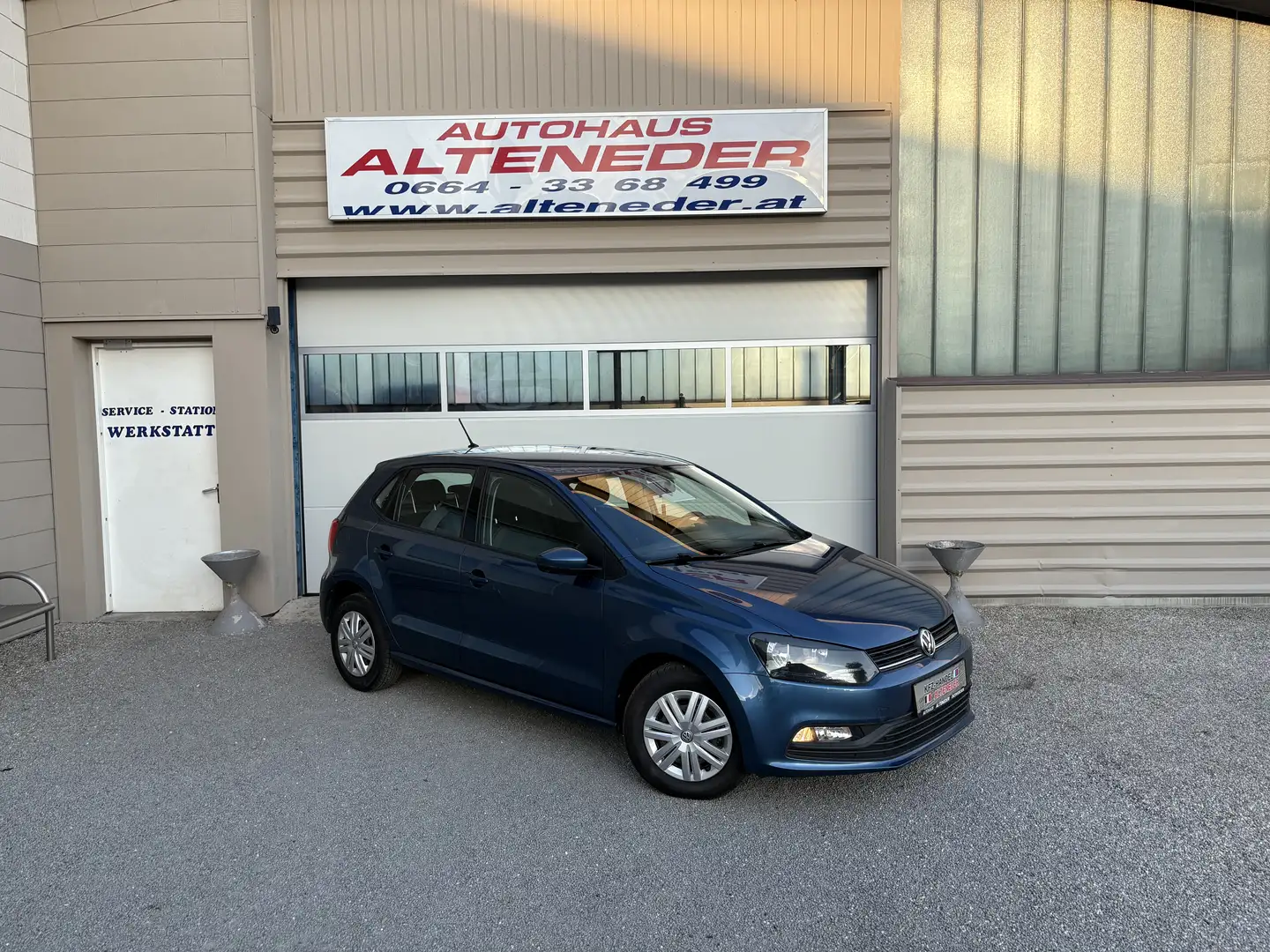 Volkswagen Polo Polo Austria 1,0 *1.BESITZ*BLUETOOTH*KLIMA* Blau - 1