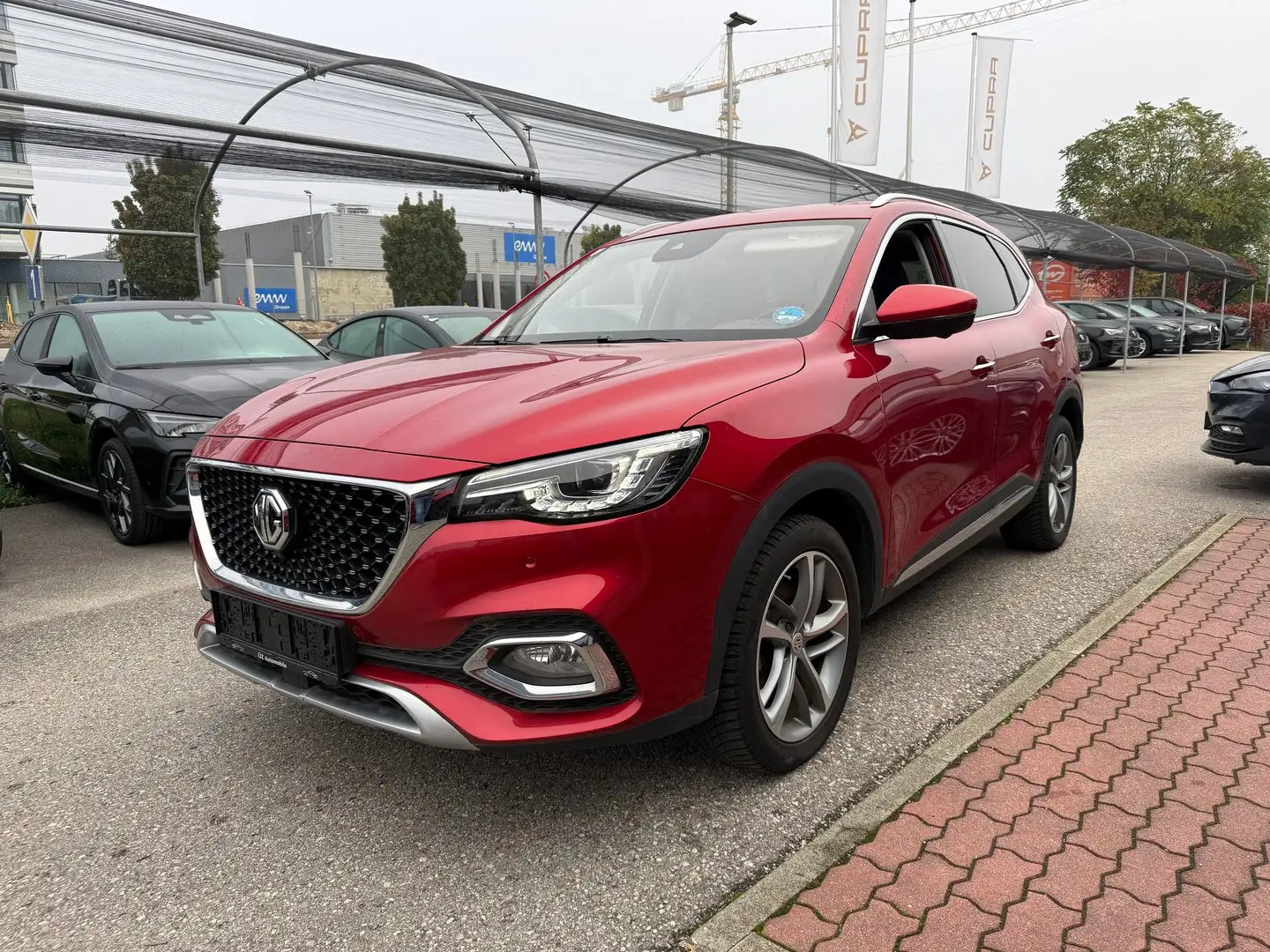 MG EHS 1,5T GDI PHEV Comfort Aut. Rot - 1