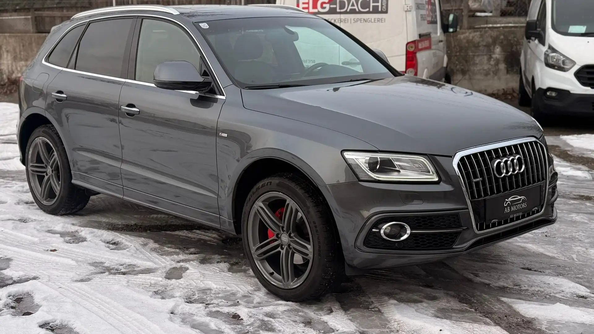 Audi Q5 2.0 TDI 140 kW quattro Grau - 1