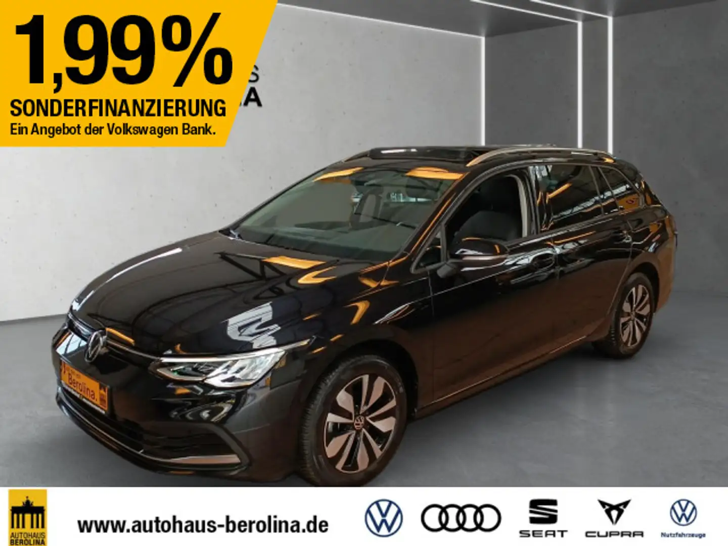 Volkswagen Golf Variant Golf VIII Variant 1.0 eTSI Move DSG *PANO*ACC* Schwarz - 2