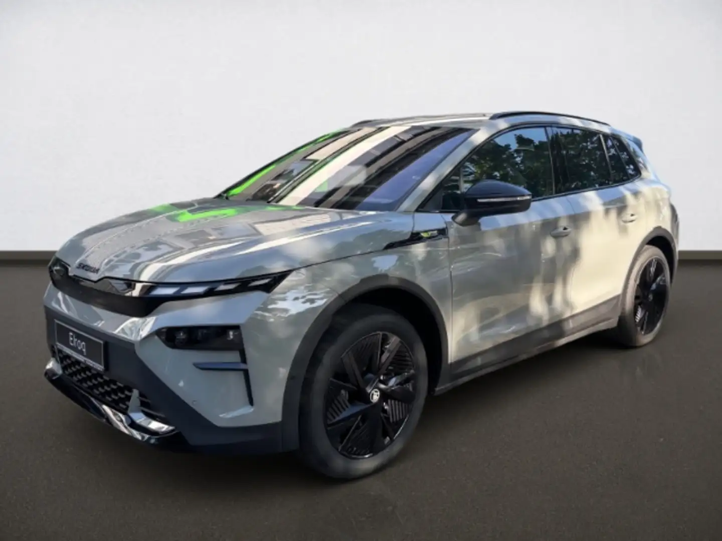 Skoda Elroq RS 84 kWh 250 KW 4x4 Wärmepumpe AHK Maxx Grau - 2