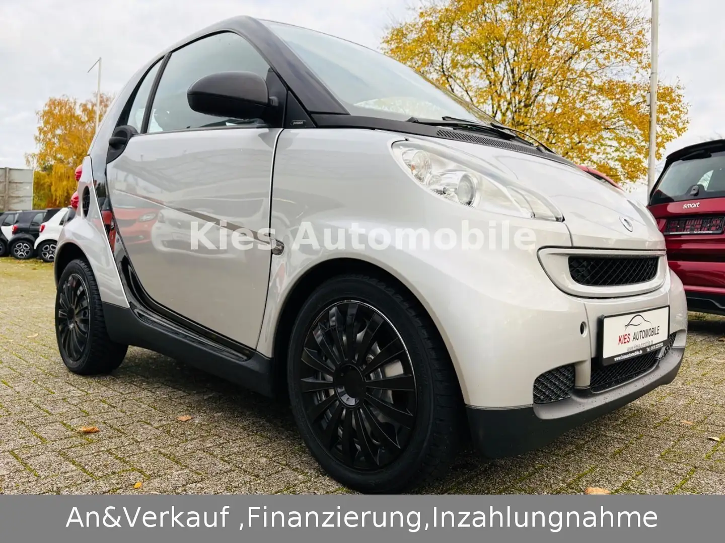 smart forTwo Passion AUTOM/KLIMA/PANO/1.HAND/MWST Schwarz - 2