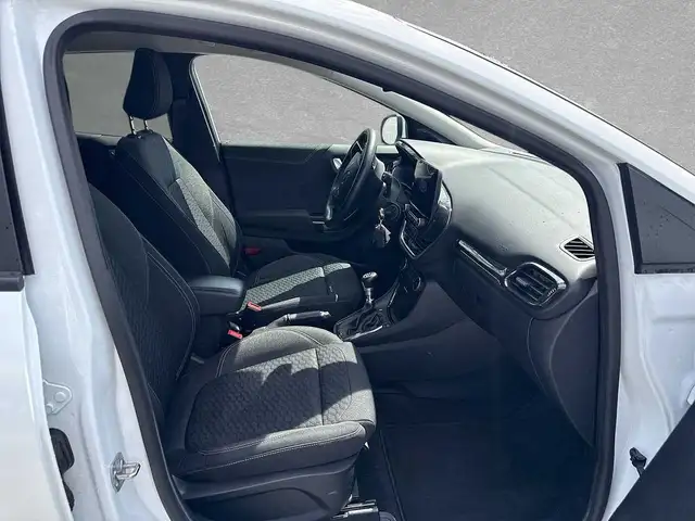Ford Puma view 3