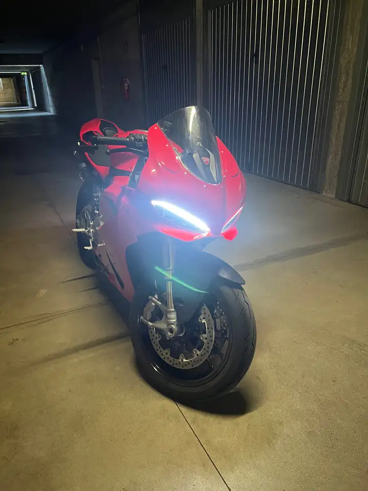 Ducati Panigale V2