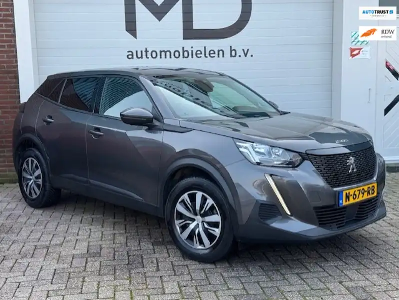 PEUGEOT 2008