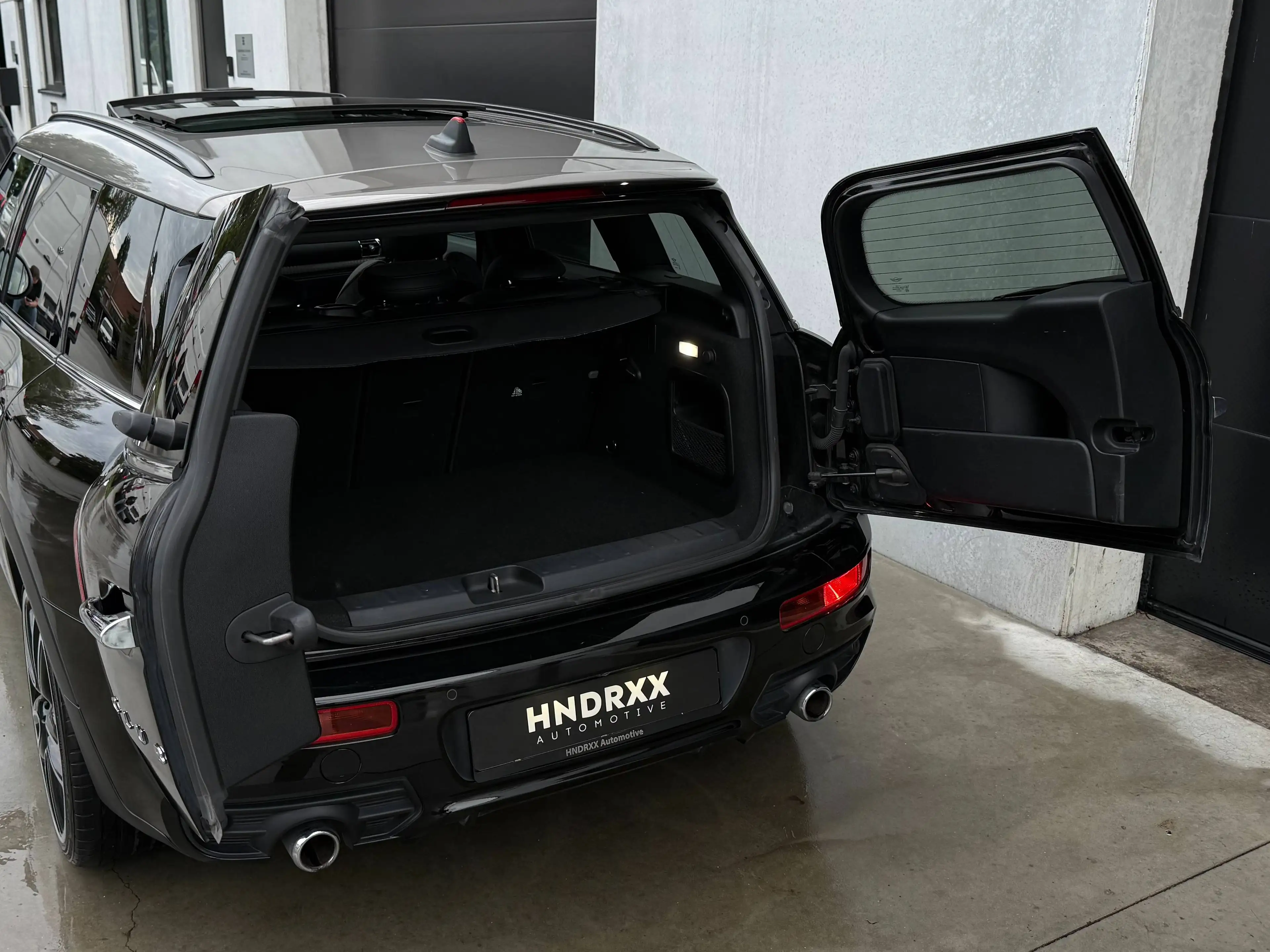 MINI Cooper SD Clubman Mini Clubman Cooper SD ALL4 | PANO | HUD | HARMAN KARDON | JCW | CAMERA — photo 19