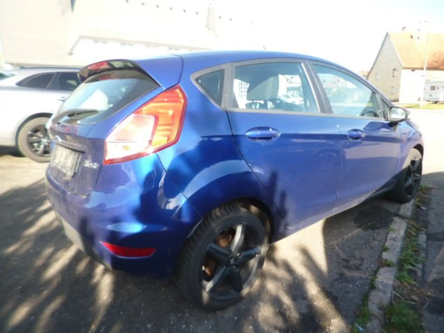 Ford Fiesta Trend Gepflegt SO+WI Reifen Blau - 2