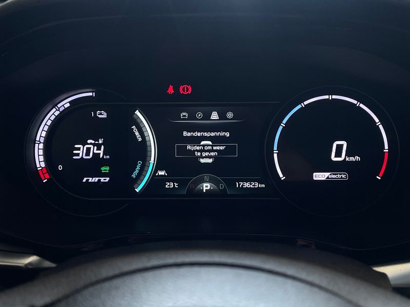 Kia e-Niro DynamicPlusLine 64 kWh FASE 3 SOH100%|PANO|CAMERA| — photo 12