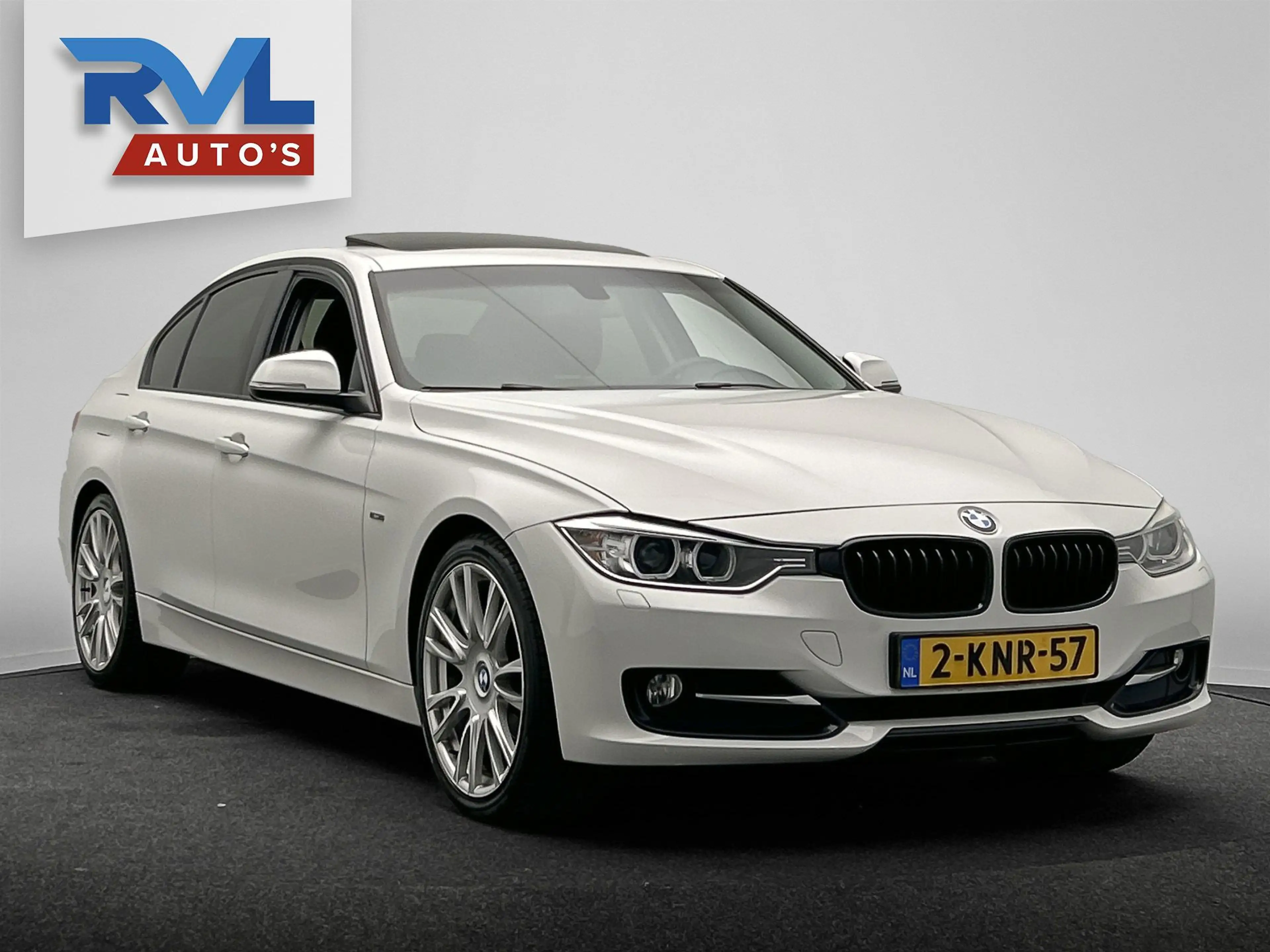 BMW 316 3-serie 316i High Executive | Origineel NL | Panor — photo 4