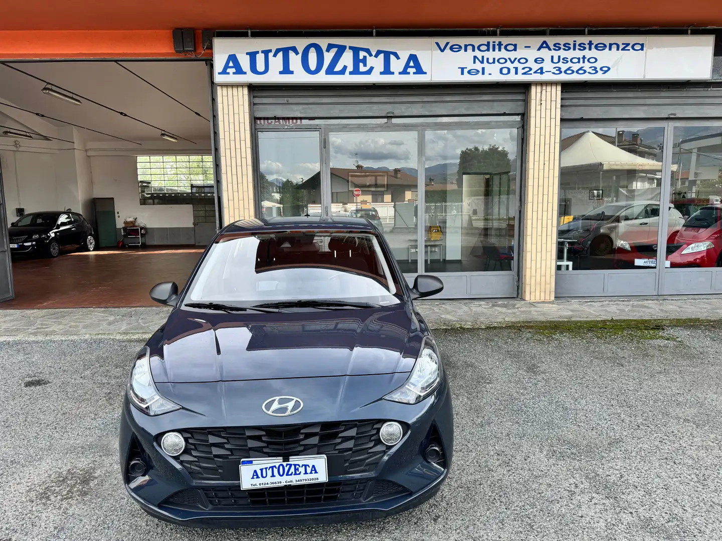 Hyundai i10 i10 1.0 Advanced Go! Pack econext Gpl Gris - 2