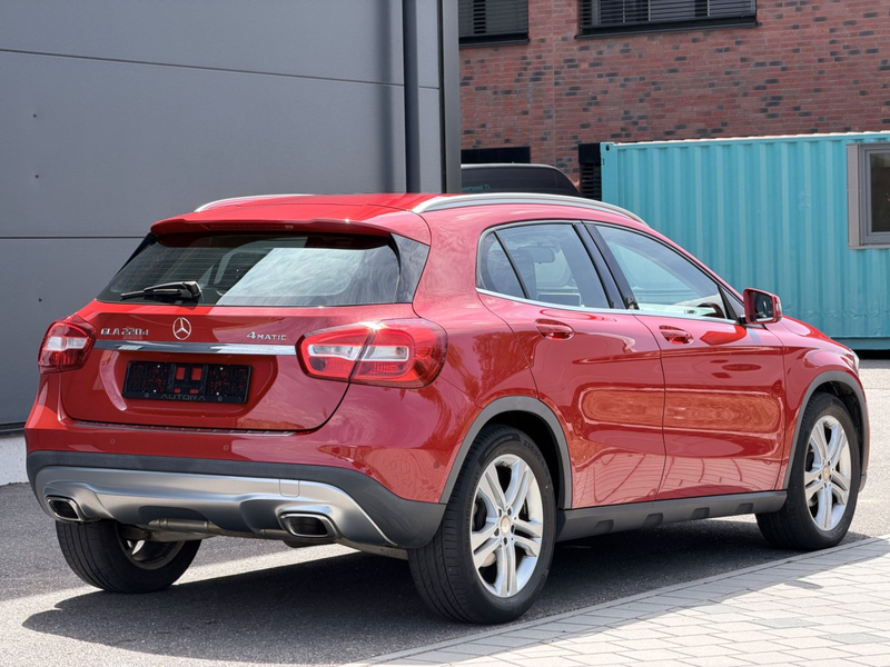 Mercedes-Benz GLA 220 d 4Matic Urban|SHZ|NAVI|2.HAND| — photo 10