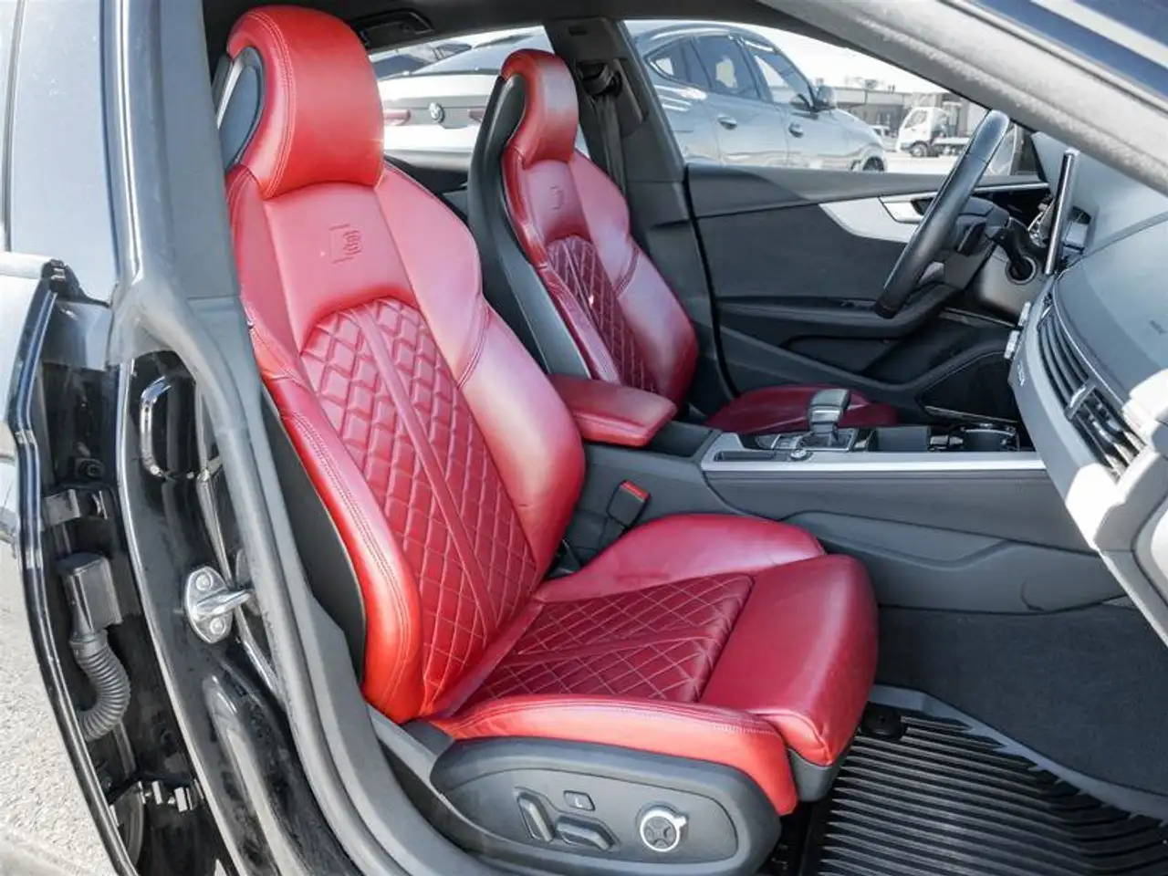 Audi S5 снимка Audi S5