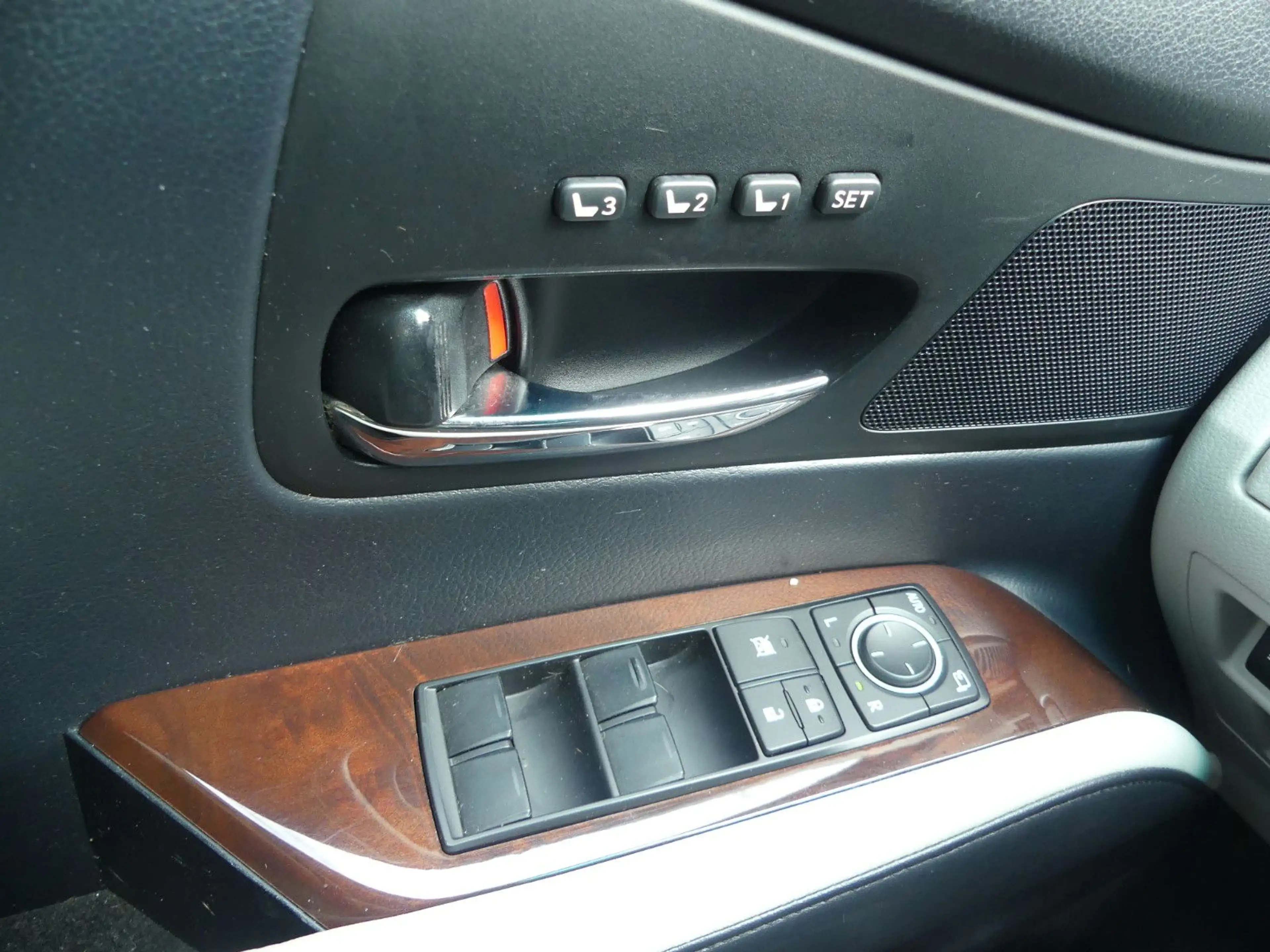 Lexus RX 450h RX450h/Leder/LED/Navi/AHK/Sitzklima — photo 8