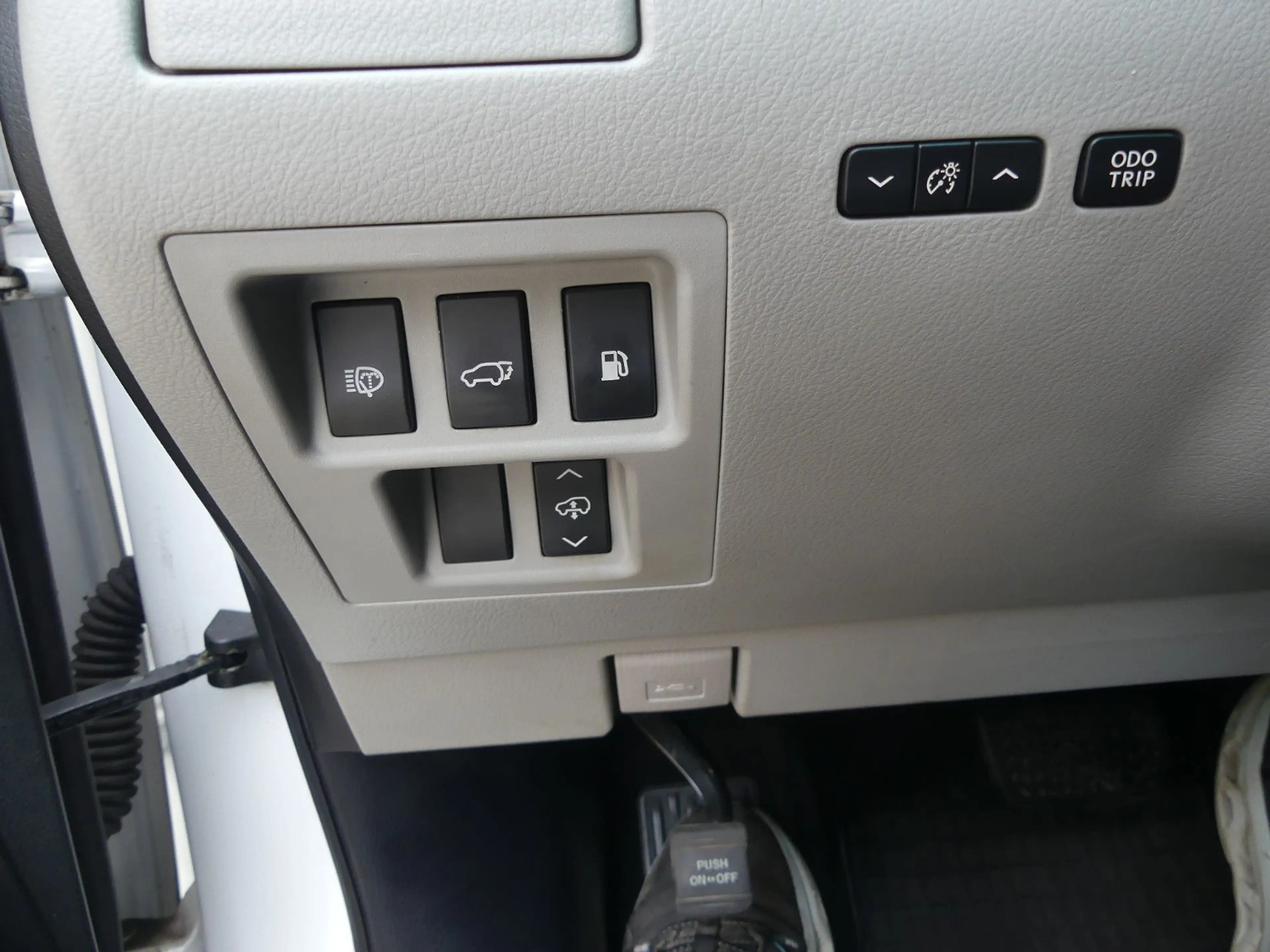 Lexus RX 450h RX450h/Leder/LED/Navi/AHK/Sitzklima — photo 9