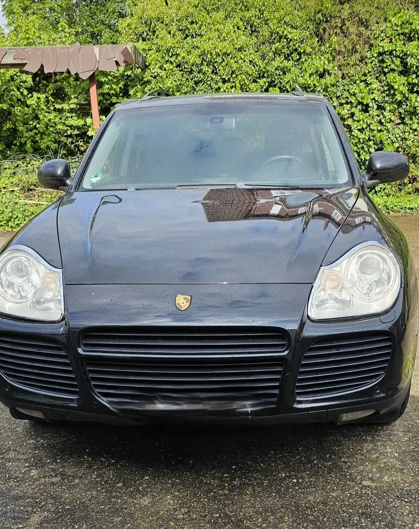 Porsche Cayenne S - 1