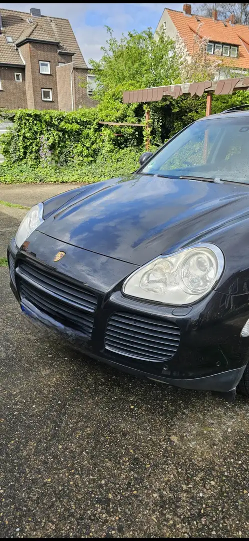 Porsche Cayenne S - 2