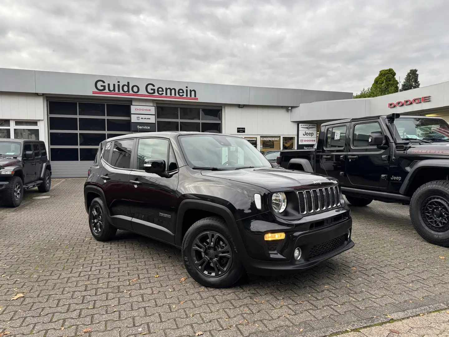 Jeep Renegade 1.6l Longitude Design Black-Pack Negro - 2