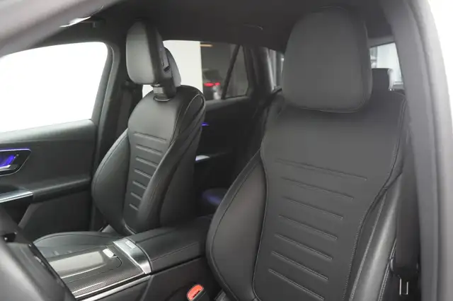 Mercedes-Benz GLC view 10