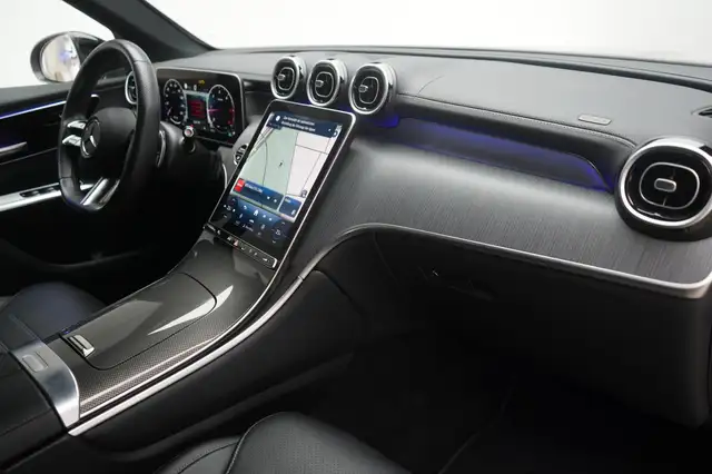 Mercedes-Benz GLC view 7