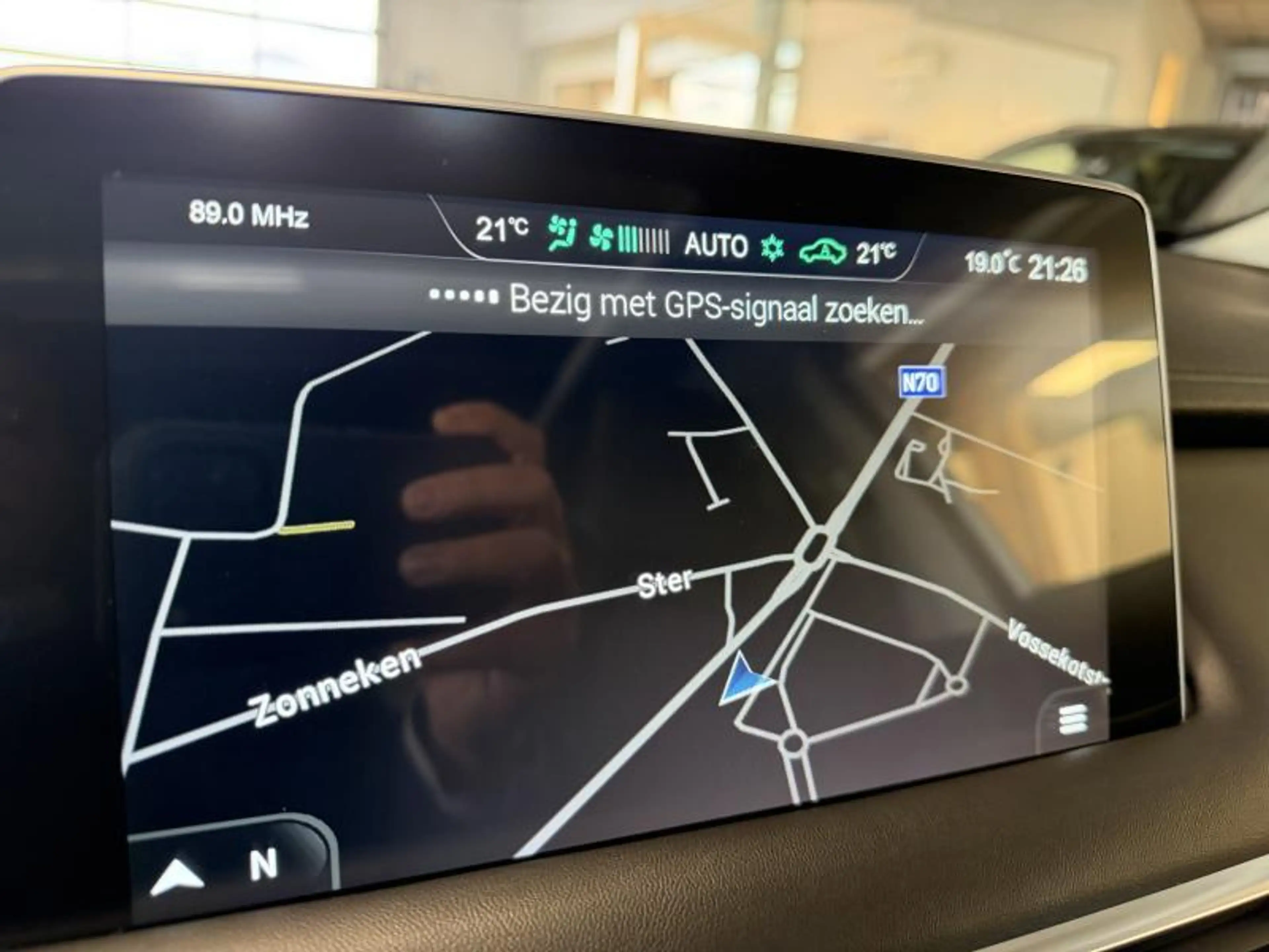 MG EHS 1.5T-GDi PLUG-IN Luxury | GPS, camera,... | FULL O — photo 5