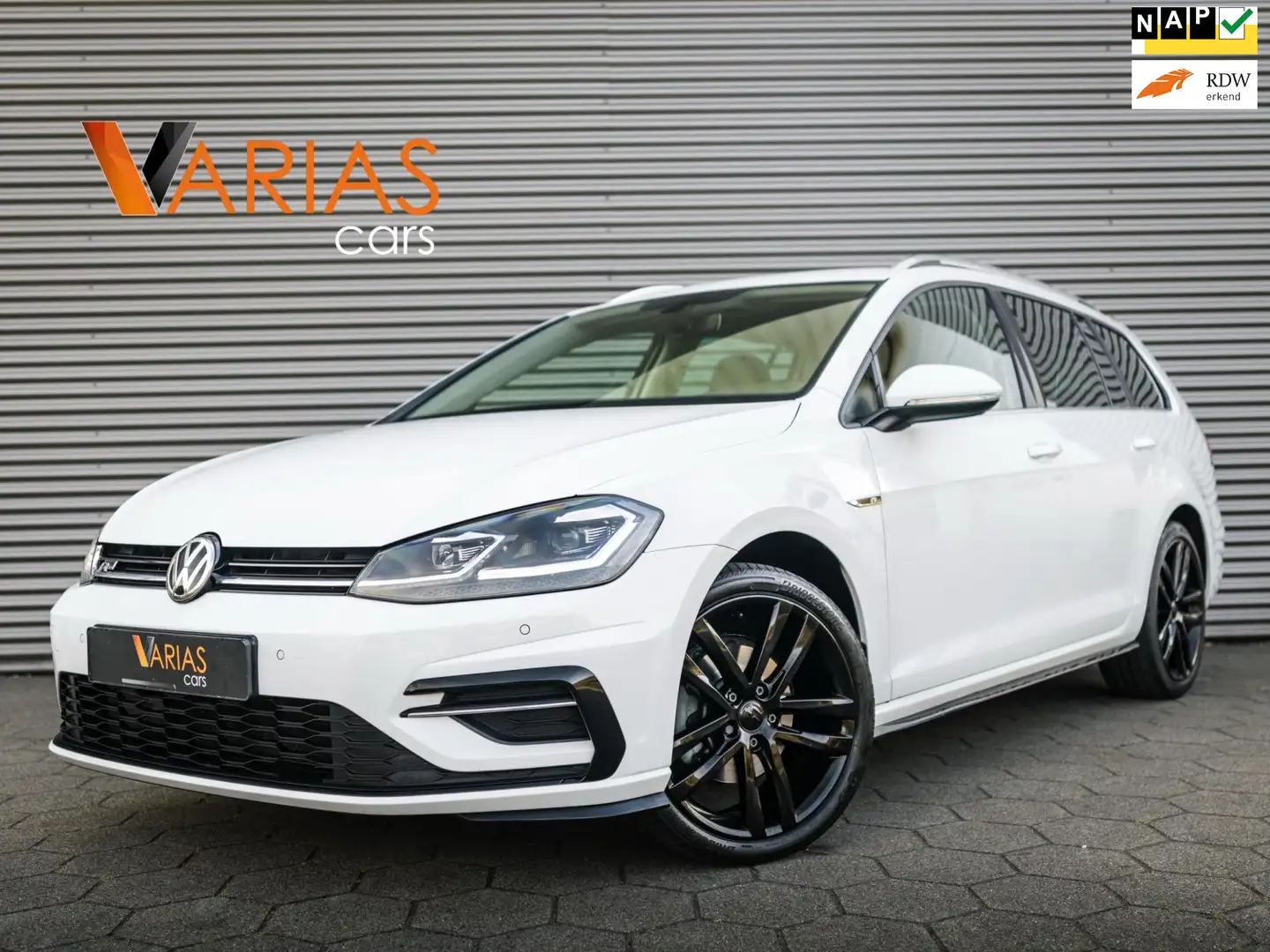 Volkswagen Golf 1.5 TSI Highline Business R Bianco - 1