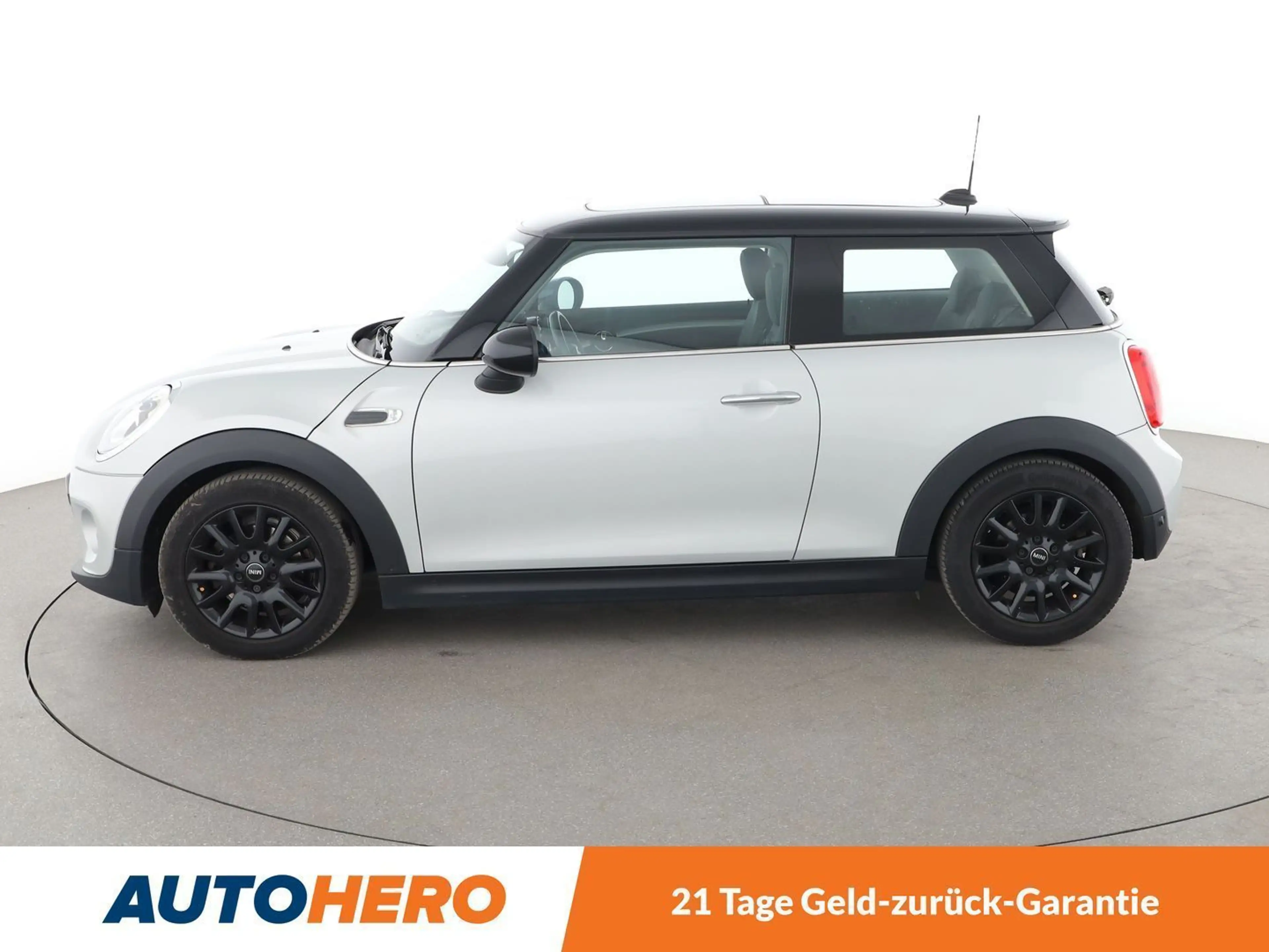 MINI Cooper D Cooper D *NAVI*LED*TEMPO*HUD*PANO*PDC*SHZ* — photo 3