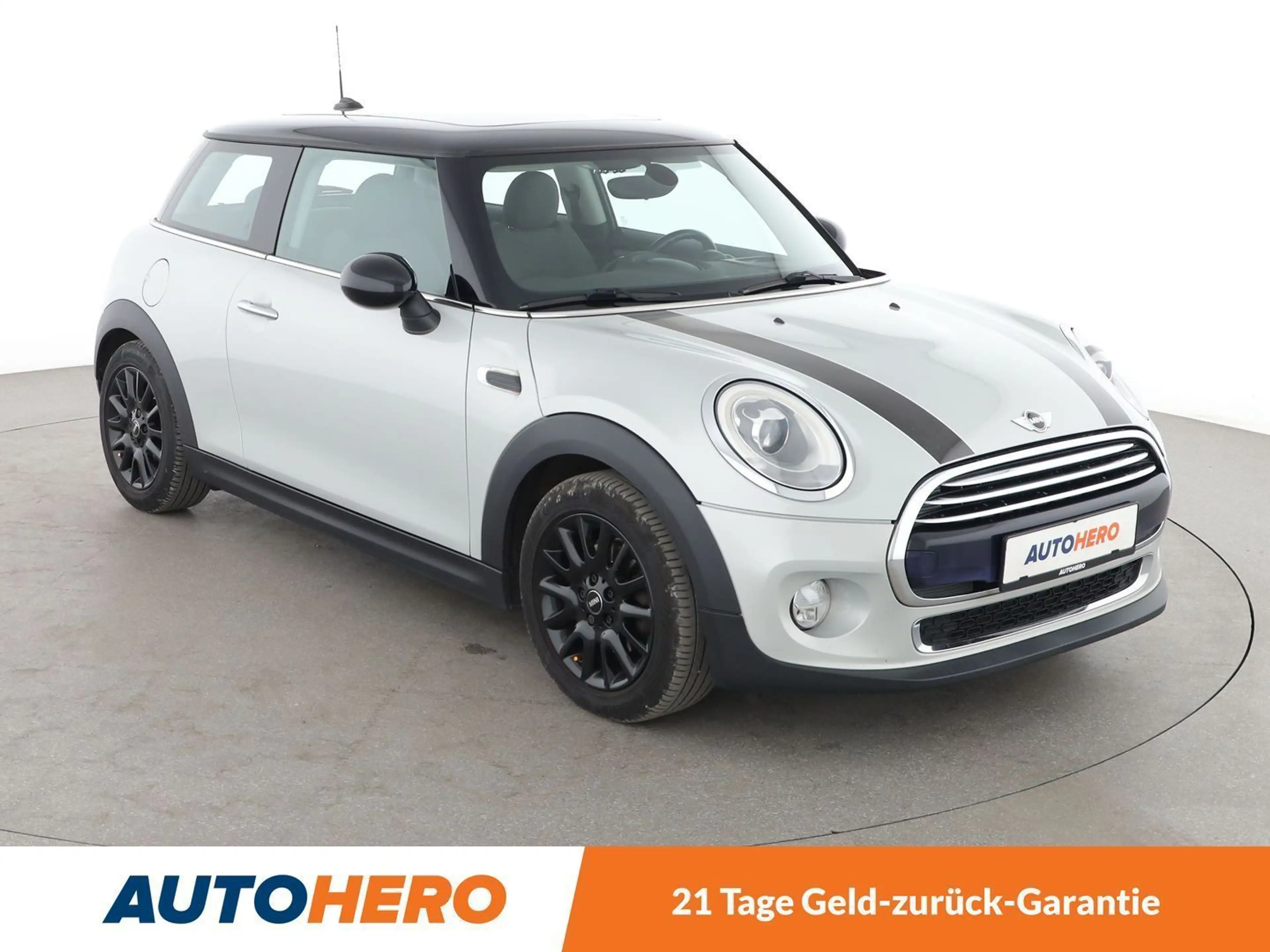 MINI Cooper D Cooper D *NAVI*LED*TEMPO*HUD*PANO*PDC*SHZ* — photo 8
