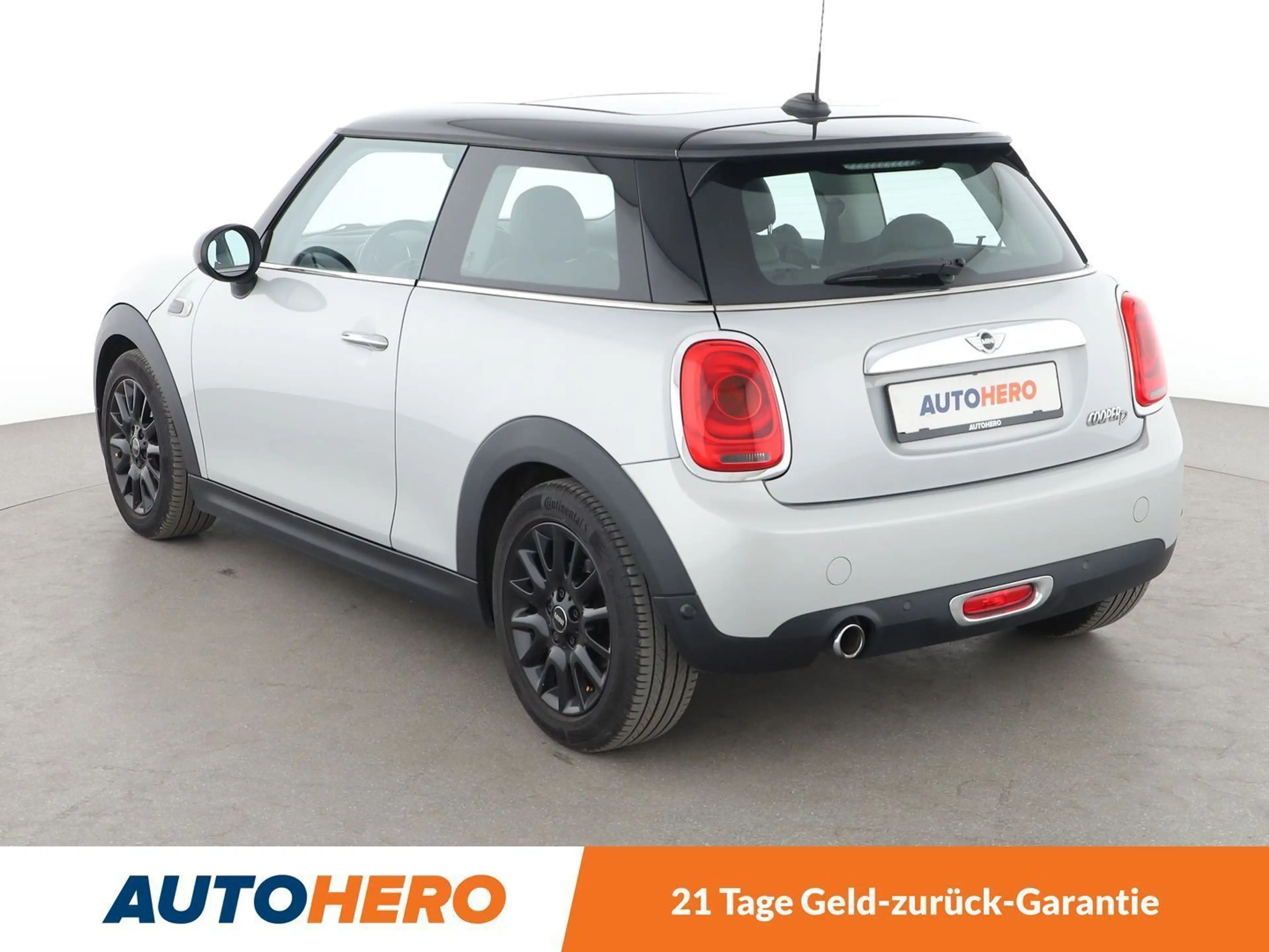 MINI Cooper D Cooper D *NAVI*LED*TEMPO*HUD*PANO*PDC*SHZ* — photo 4