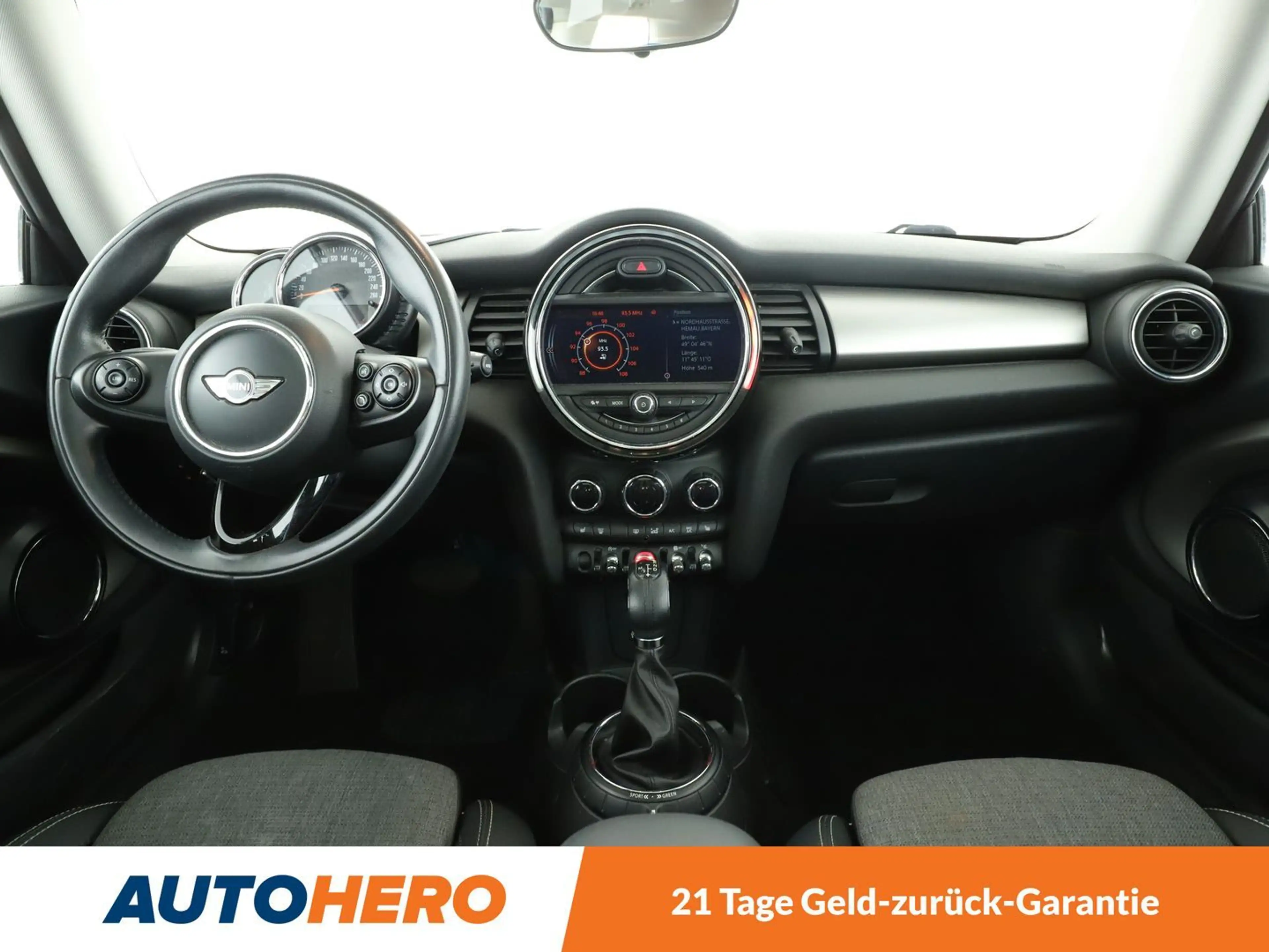 MINI Cooper D Cooper D *NAVI*LED*TEMPO*HUD*PANO*PDC*SHZ* — photo 12
