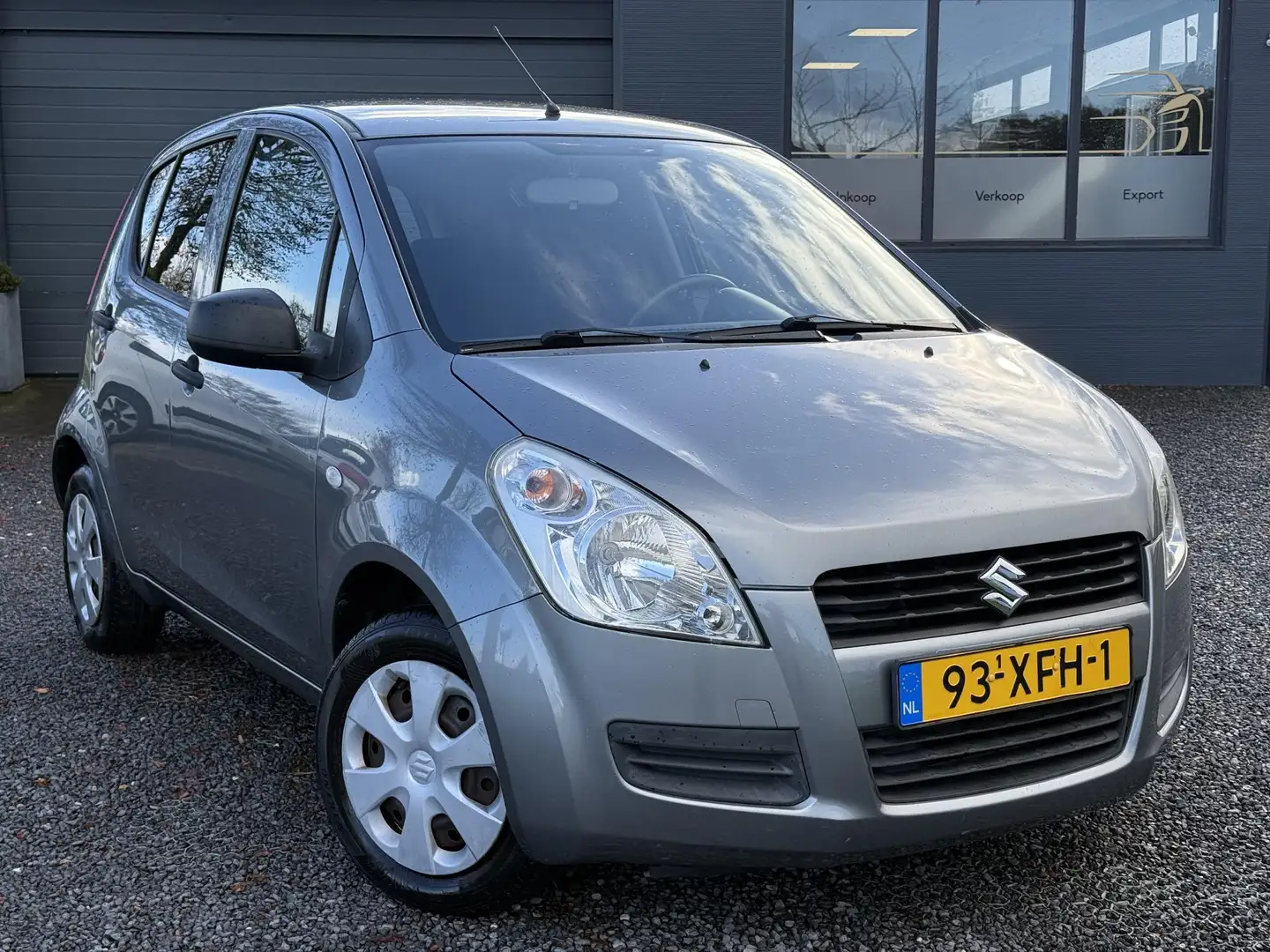 Suzuki Splash 1.0 VVT Base Weinig KM,Dealer Ondehrouden,Zeer Zui Gris - 2