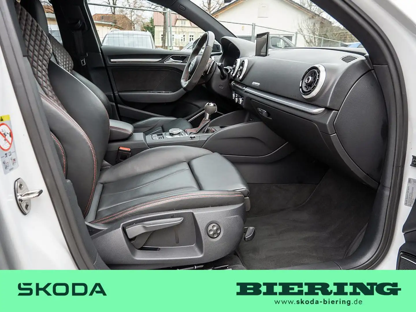 Audi RS3 Limousine quattro NAVI ACC B&O MATRIX-LED Weiß - 2