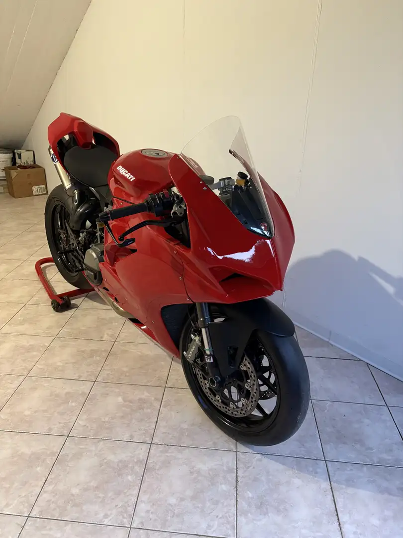 Ducati Panigale V2 - 2