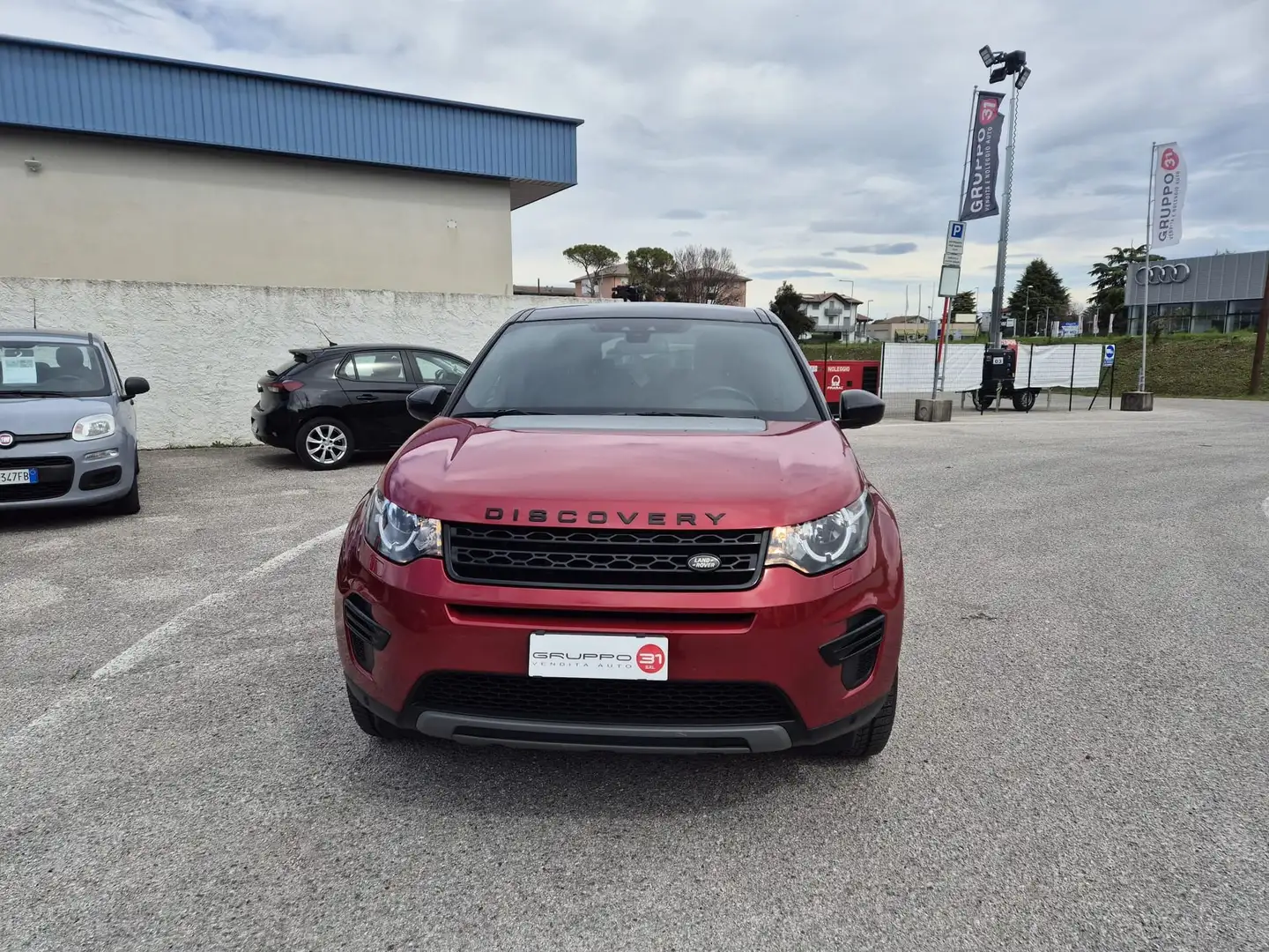Land Rover Discovery Sport 2.0 TD4 150 CV Dark Edition - 2