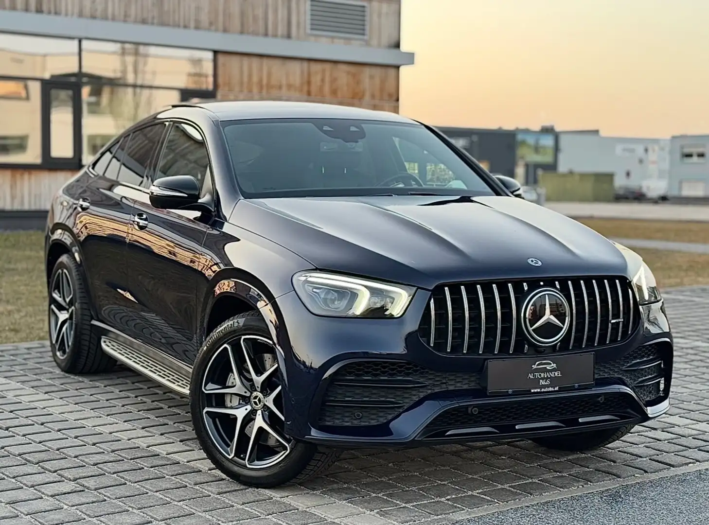 Mercedes-Benz GLE 53 AMG Coupé 4MATIC+ *AMG-PERFORMANCE, PANO, LUFT,AGA* Kék - 1